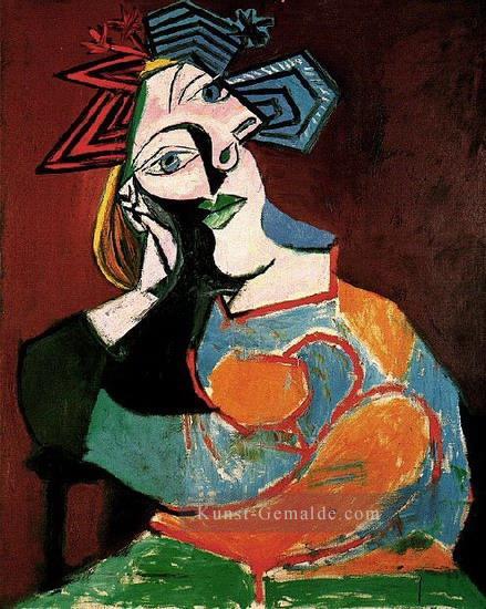 Woman accoudee 1937 cubist Pablo Picasso Ölgemälde